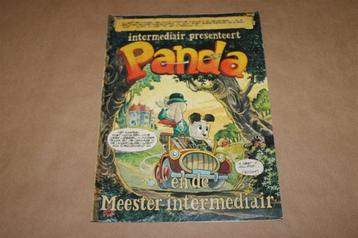 Panda en de meester-intermediair beschikbaar voor biedingen