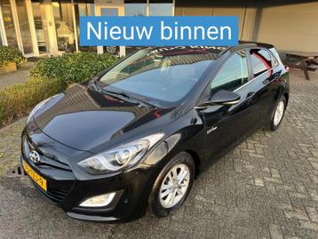 Hyundai i30 1.6 GDI i-Vision ( ( ( LEES DE TEKST ) ) )