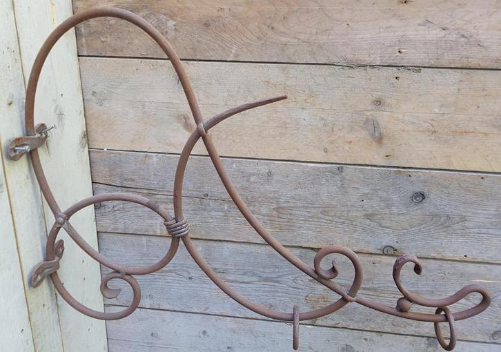 Smeedijzeren arm reclamebord naambord uithangbord winkelbord, Tuin en Terras, Tuinwanddecoratie, Nieuw, Verzenden