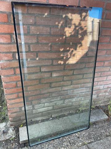 HR+ Isolatieglas Ruit 63x113 cm beschikbaar voor biedingen