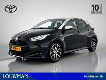 Toyota Yaris 1.5 Hybrid Executive Limited | Leder | Stoelver beschikbaar voor biedingen