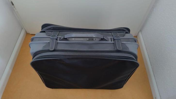 Samsonite koffer met kledingdraagtas, Sieraden, Tassen en Uiterlijk, Koffers, Gebruikt, Hard kunststof, Minder dan 50 cm, Minder dan 35 cm