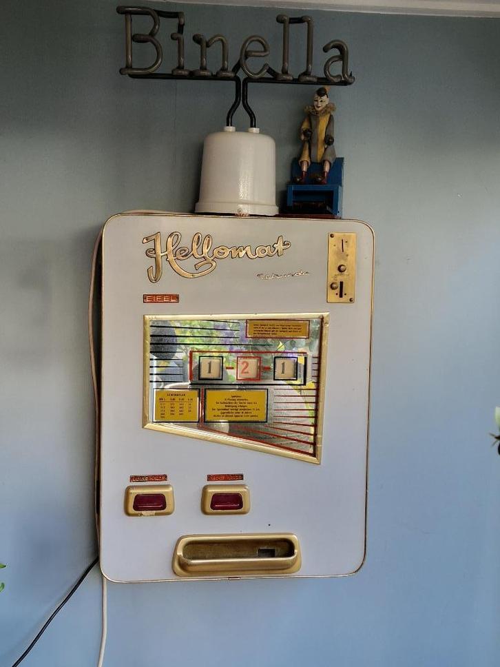 Speel automaat Hellomat Secunda - Eifel 69e jaren, Verzamelen, Automaten | Gokkasten en Fruitautomaten, Gebruikt, Gulden, Met sleutels