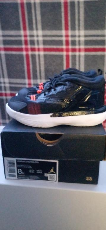 KINDEREN SCHOENEN beschikbaar voor biedingen