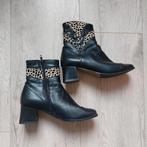 Zwarte enkellaarsjes Simona Fashion, zebraprint, maat 40, Kleding | Dames, Schoenen, Ophalen of Verzenden, Zo goed als nieuw, Zwart