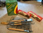 Barbecue set: roosters, briketten en haardblokken, Ophalen, Gebruikt