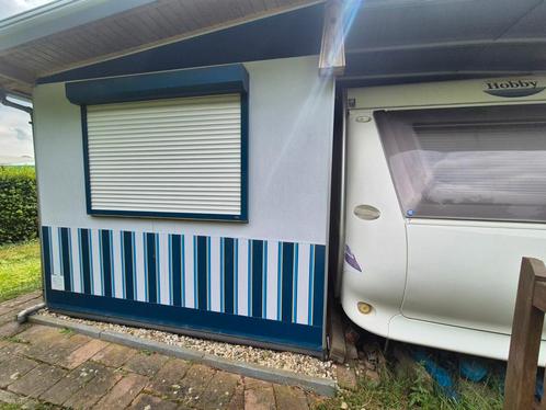 Hobby Prestige 690 SMF met vaste staanplaats, Caravans en Kamperen, Stacaravans, tot en met 5, Ophalen