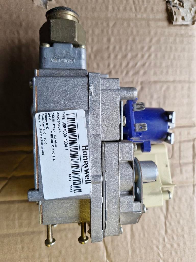 Honeywell VR8700A 4004 1, Minder dan 30 cm, Cv-ketel of Combi-ketel, Minder dan 60 cm, Ophalen of Verzenden