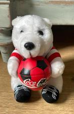 Coca Cola ijsbeer Coca-Cola voetbal 2010, Ophalen of Verzenden, Zo goed als nieuw
