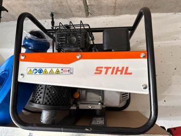 Stihl WP300 Waterpomp - 1x gebruikt beschikbaar voor biedingen