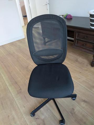 Ergonomische bureaustoel  beschikbaar voor biedingen