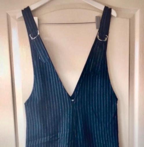 Stradivarius jumpsuit krijtstreep breede pijpen driekwart ma, Kleding | Dames, Jumpsuits, Zo goed als nieuw, Maat 36 (S), Blauw