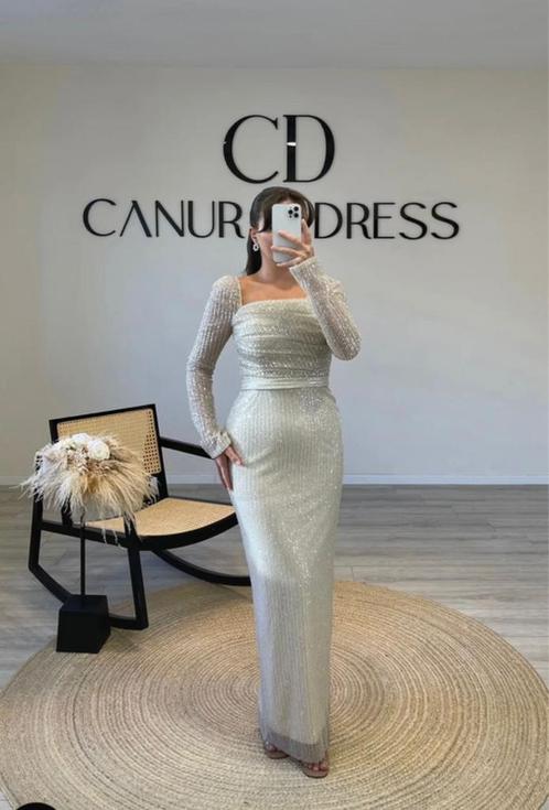 Beige Glitter Jurk, Kleding | Dames, Trouwkleding en Trouwaccessoires, Zo goed als nieuw, Beige, Ophalen of Verzenden