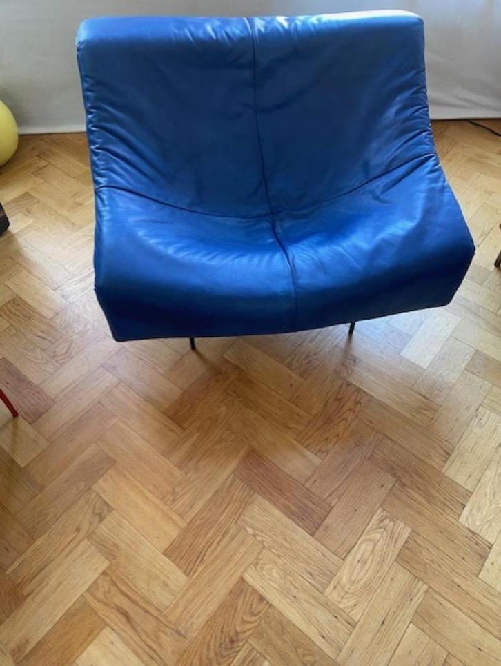 Gerard van den Berg Butterfly stoel blauw voor Montis, Huis en Inrichting, Stoelen, Gebruikt, Eén, Leer, Metaal, Blauw, Ophalen