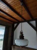 Vintage Hanglamp met Glazen Kap en Houten Details, Gebruikt, 50 tot 75 cm, Glas, Vintage