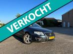 Volkswagen Passat Variant 2.0 TDI Comfortline Navi/Nap, Voorwielaandrijving, 4 cilinders, Euro 4, Zilver of Grijs