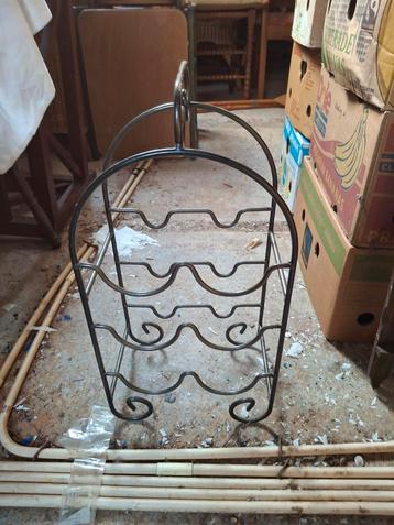 Metalen Wijnrek voor 5-15 flessen beschikbaar voor biedingen