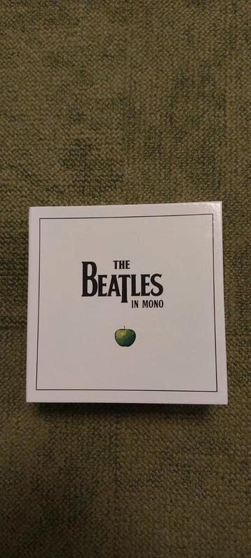 The Beatles in Mono 13 CD Box beschikbaar voor biedingen