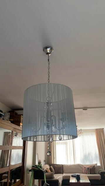 Hanglamp beschikbaar voor biedingen