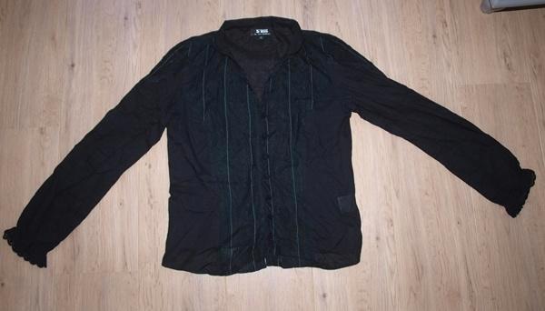 S'Nob Zwarte Blouse met Kant (M), Kleding | Dames, Blouses en Tunieken, Zo goed als nieuw, Maat 38/40 (M), Zwart, Ophalen of Verzenden