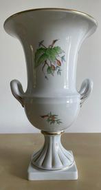 Herend Hungary (Hongarije) porselein vaas, Verzenden