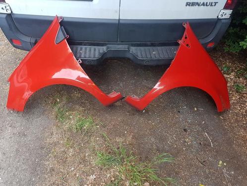 RENAULT CLIO 3  VOORSCHERMEN CODE 195, Auto-onderdelen, Carrosserie en Plaatwerk, Spatbord, Gebruikt, Ophalen of Verzenden