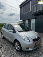 Toyota Yaris 1.3 VVTi Luna, Voorwielaandrijving, Gebruikt, 4 cilinders, 995 kg