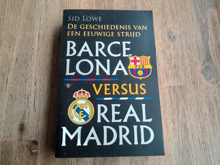 Sid Lowe/ Barcelona versus Real Madrid, Boeken, Overige Boeken, Gelezen, Ophalen of Verzenden
