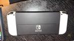 Nitendo switch, Spelcomputers en Games, Ophalen of Verzenden, Zo goed als nieuw, Met 2 controllers, Switch Original