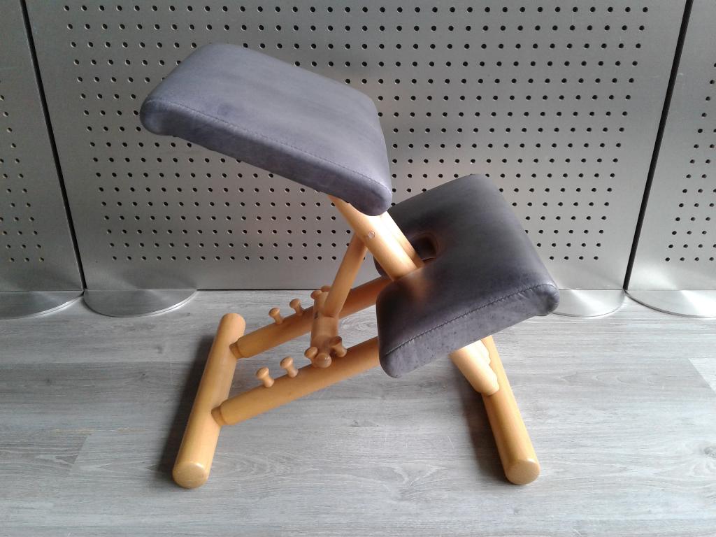 Stokke (Variér) Multi Balans (Grijs Leder), Zeer Mooi!, Huis en Inrichting, Bureaustoelen, Ophalen of Verzenden, Zo goed als nieuw