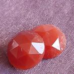 Twee Geslepen Kornalijn Karneool Stenen uit gouden sieraad, Verzenden