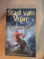 Stad van vuur Cassandra Clare, Boeken, Cassandra Clare, Ophalen of Verzenden, Zo goed als nieuw, Fictie