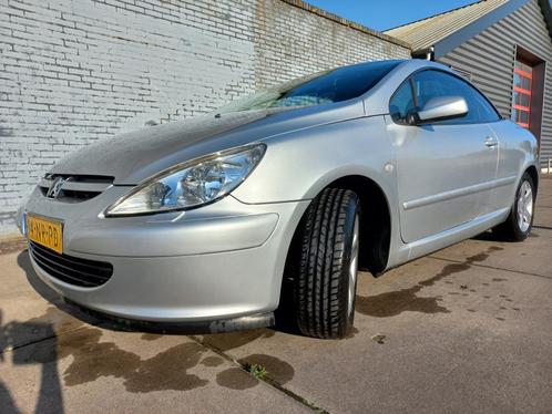 Peugeot 307 2.0 16V CC 2004 Grijs, Auto's, Peugeot, Particulier, Benzine, D, Cabriolet, Handgeschakeld, Origineel Nederlands, Zilver of Grijs