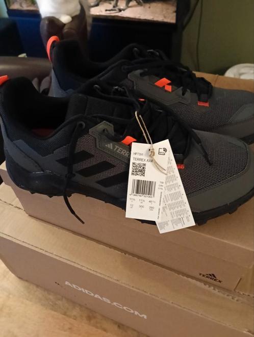 Adidas terrex ax4 hiking NIEUW !!, Kleding | Heren, Schoenen, Nieuw, Zwart, Ophalen