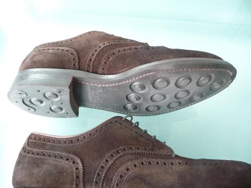 Crockett & Jones type Cardiff. suede. Maat 7,5 E(41,5 E), Kleding | Heren, Schoenen, Zo goed als nieuw, Veterschoenen, Bruin, Ophalen of Verzenden