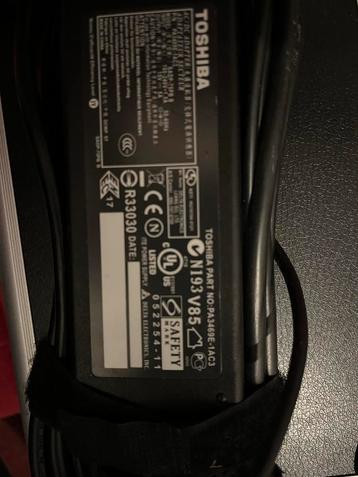 Toshiba PA3469E-1AC3 Laptop Oplader beschikbaar voor biedingen