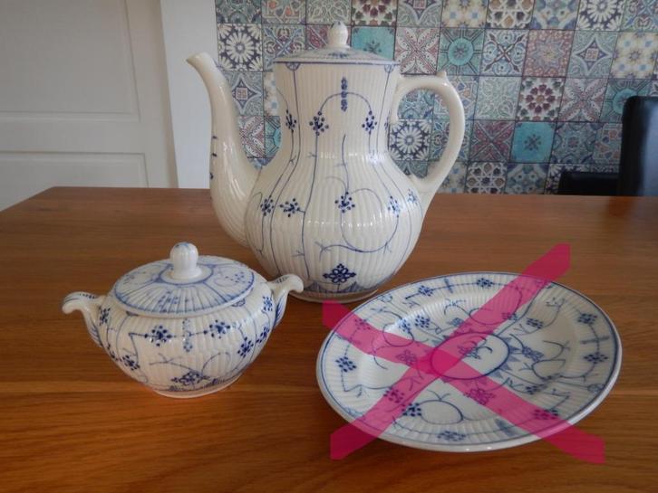 Set 2 stuks Opaque de Sarreguemines ( Boch Copenhague ), Antiek en Kunst, Antiek | Servies los, Ophalen of Verzenden