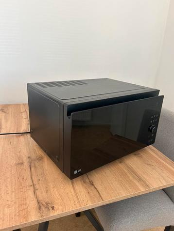 LG combimagnetron beschikbaar voor biedingen