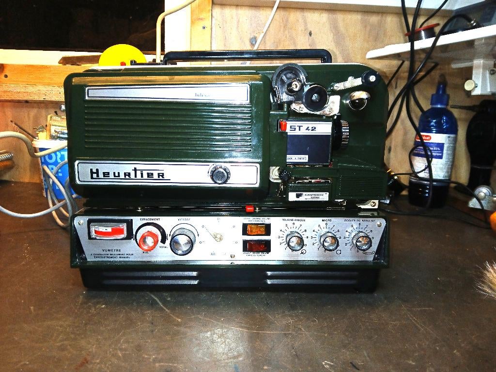 Heurtier ST 42    super 8 filmprojector, Verzamelen, Fotografica en Filmapparatuur, Projector, 1960 tot 1980, Ophalen
