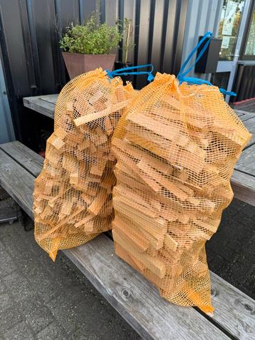 Aanmaakhout - Direct klaar voor gebruik! beschikbaar voor biedingen