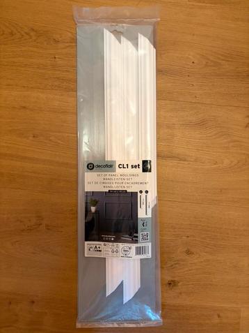 4x Decoflair kant en klare sierlijsten crown moulding beschikbaar voor biedingen