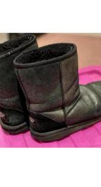 Ugg snowboots laarzen maat 38 zwart zilver glitter, Kleding | Dames, Schoenen, Ophalen of Verzenden, Zwart, Snowboots