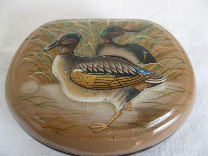 Prachtig Russisch lakdoosje met afbeelding van stel eenden., Antiek en Kunst, Kunst | Niet-Westerse kunst, Ophalen of Verzenden