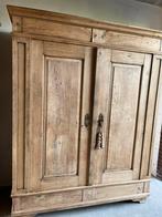Antieke massieve oud eiken geloogde kast demontabel 1850, Huis en Inrichting, Ophalen