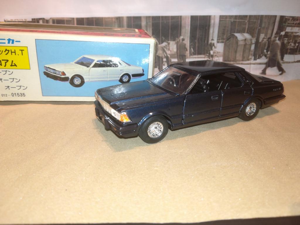 Nissan Cedric Hardtop 280E 1:40 Diapet, Ophalen of Verzenden, Zo goed als nieuw, Auto, Overige merken