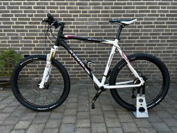 X Trail mud mountainbike beschikbaar voor biedingen