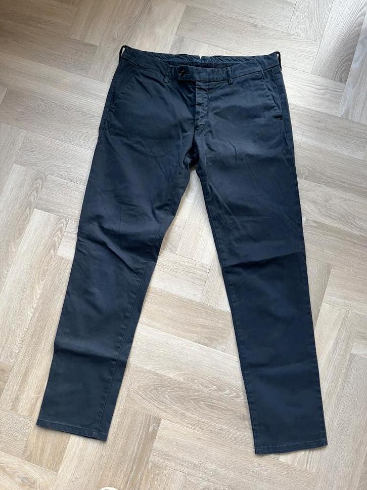 Dutch Dandies chino navy maat 48, Kleding | Heren, Broeken en Pantalons, Gedragen, Maat 48/50 (M), Blauw, Ophalen of Verzenden