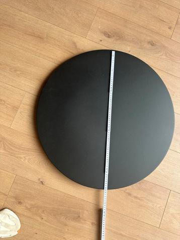 Plafondplaat 70cm dia nieuw in doos beschikbaar voor biedingen