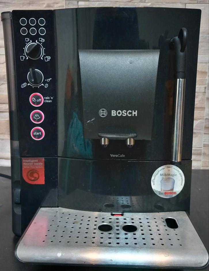 Bosch VeroCafe Koffiemachine - Goed Onderhouden, Witgoed en Apparatuur, Koffiezetapparaten, Gebruikt, Gemalen koffie, Koffiebonen