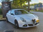 Alfa Romeo Giulietta - Alfa Romeo Giulietta 1.4 T Exclusive, Auto's, Automaat, 65 €/maand, Euro 6, 4 cilinders